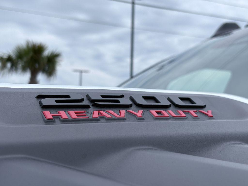 new 2025 Ram 2500 car, priced at $85,542