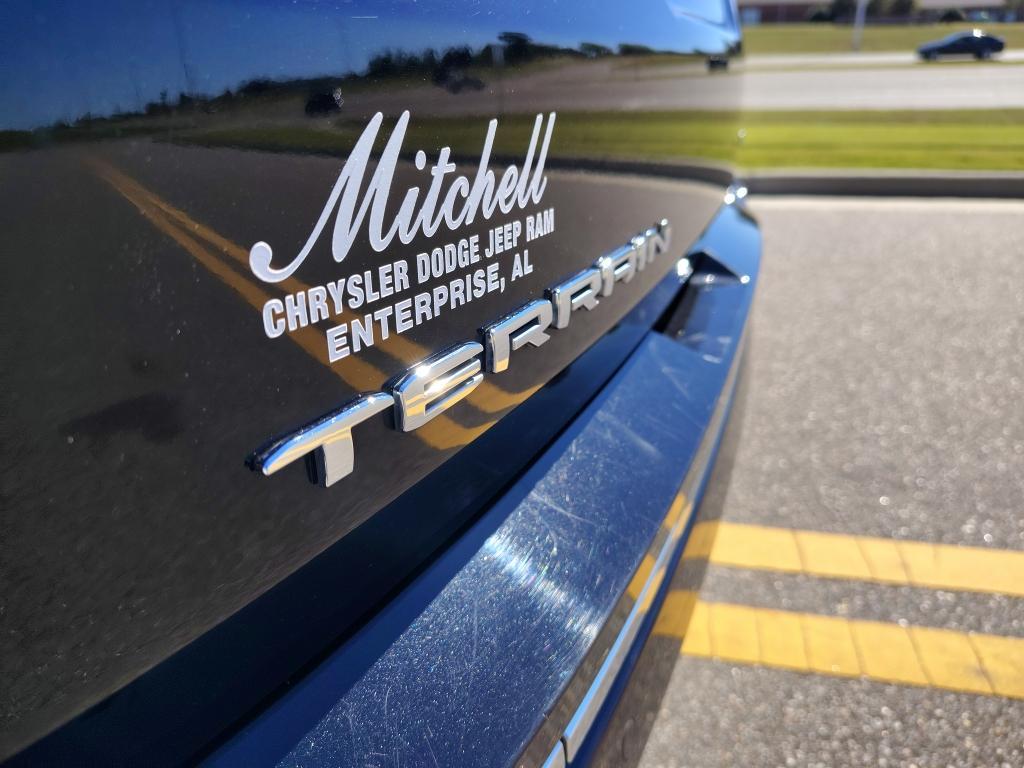 used 2022 GMC Terrain car, priced at $27,963