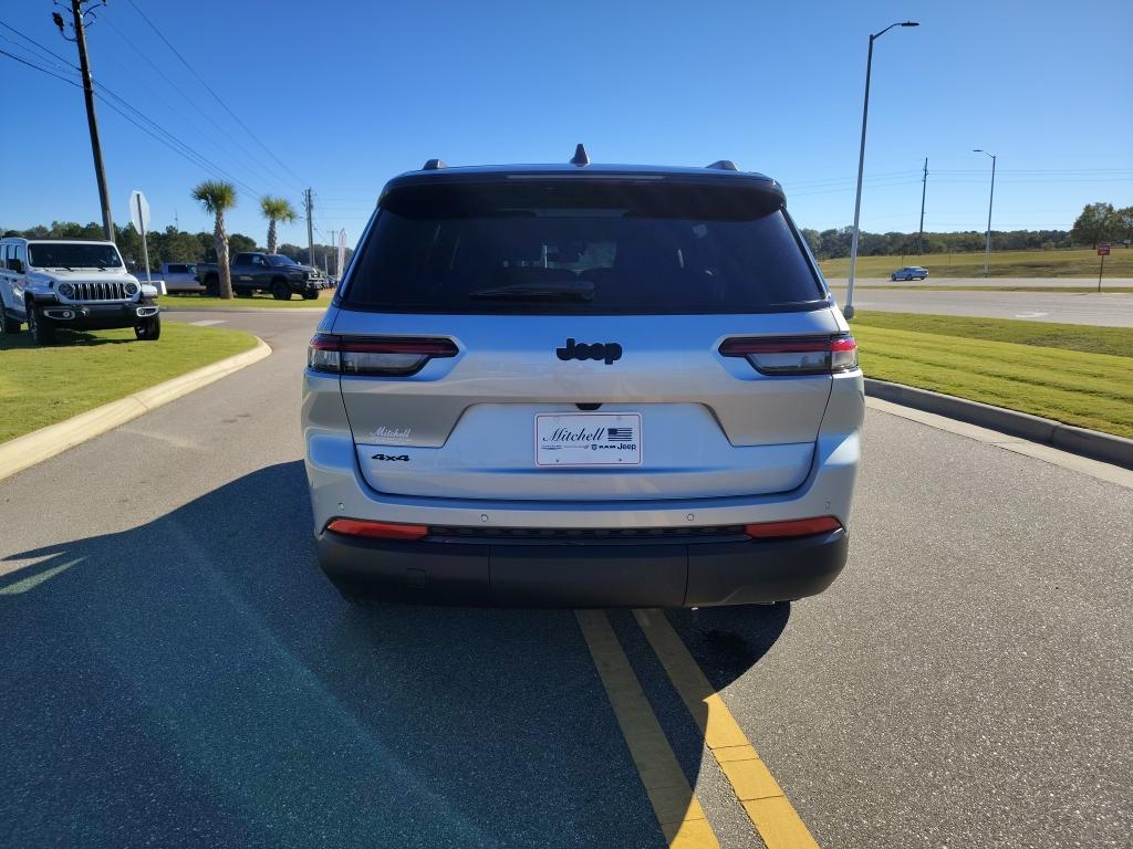 new 2025 Jeep Grand Cherokee L car, priced at $49,107