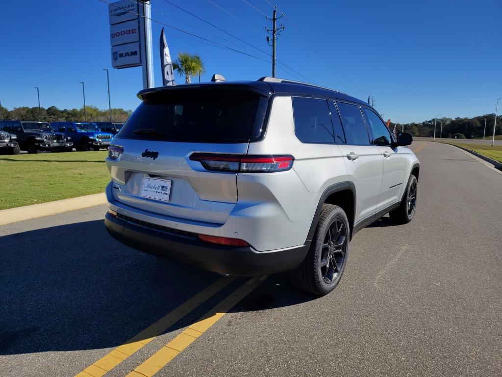 new 2025 Jeep Grand Cherokee L car, priced at $49,107