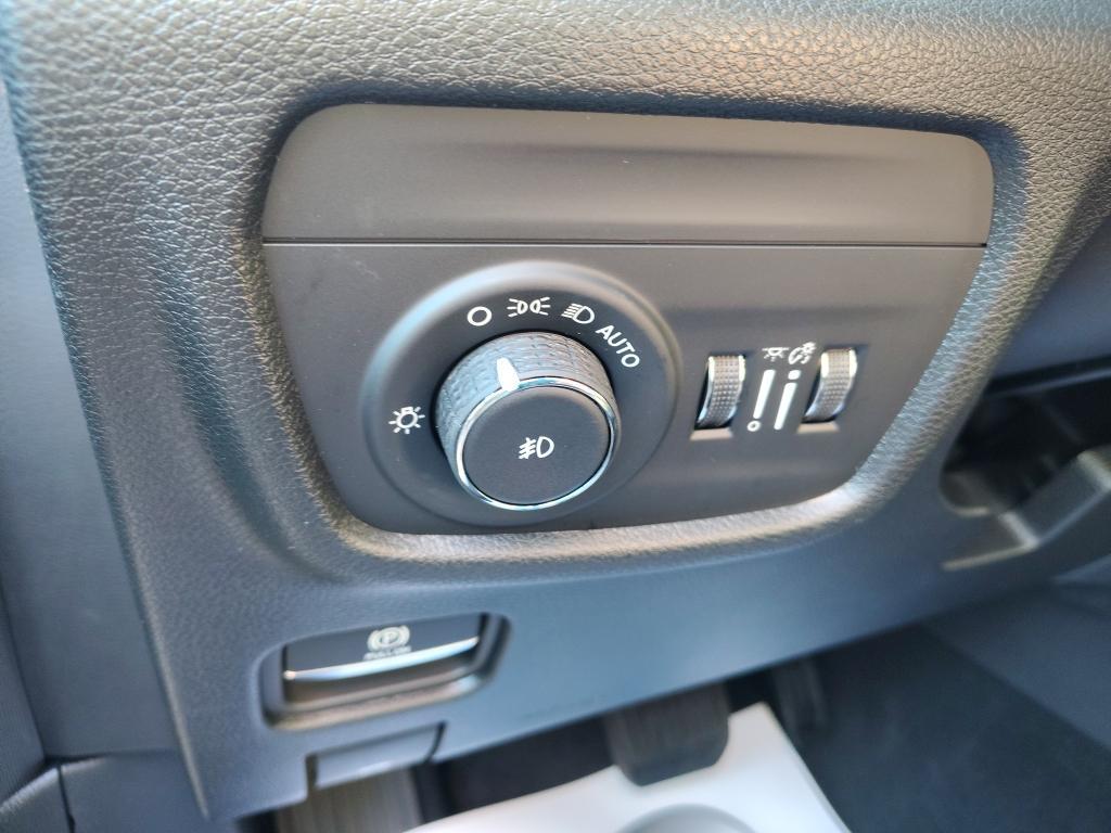 new 2025 Jeep Grand Cherokee L car, priced at $49,107