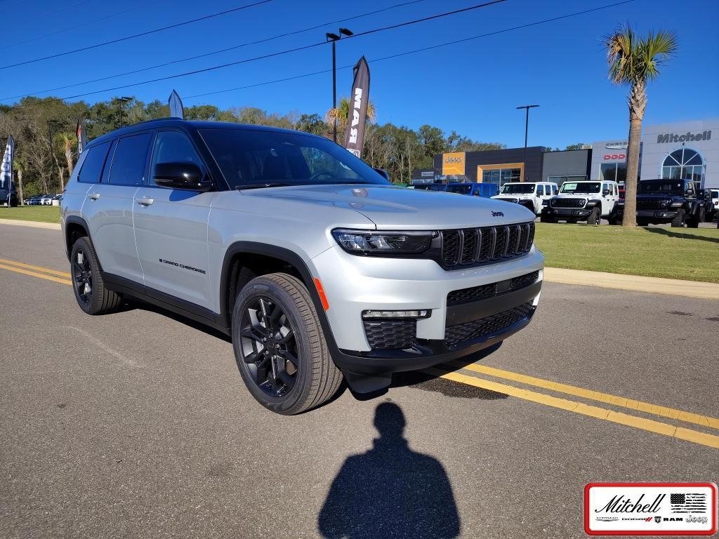 new 2025 Jeep Grand Cherokee L car, priced at $49,107