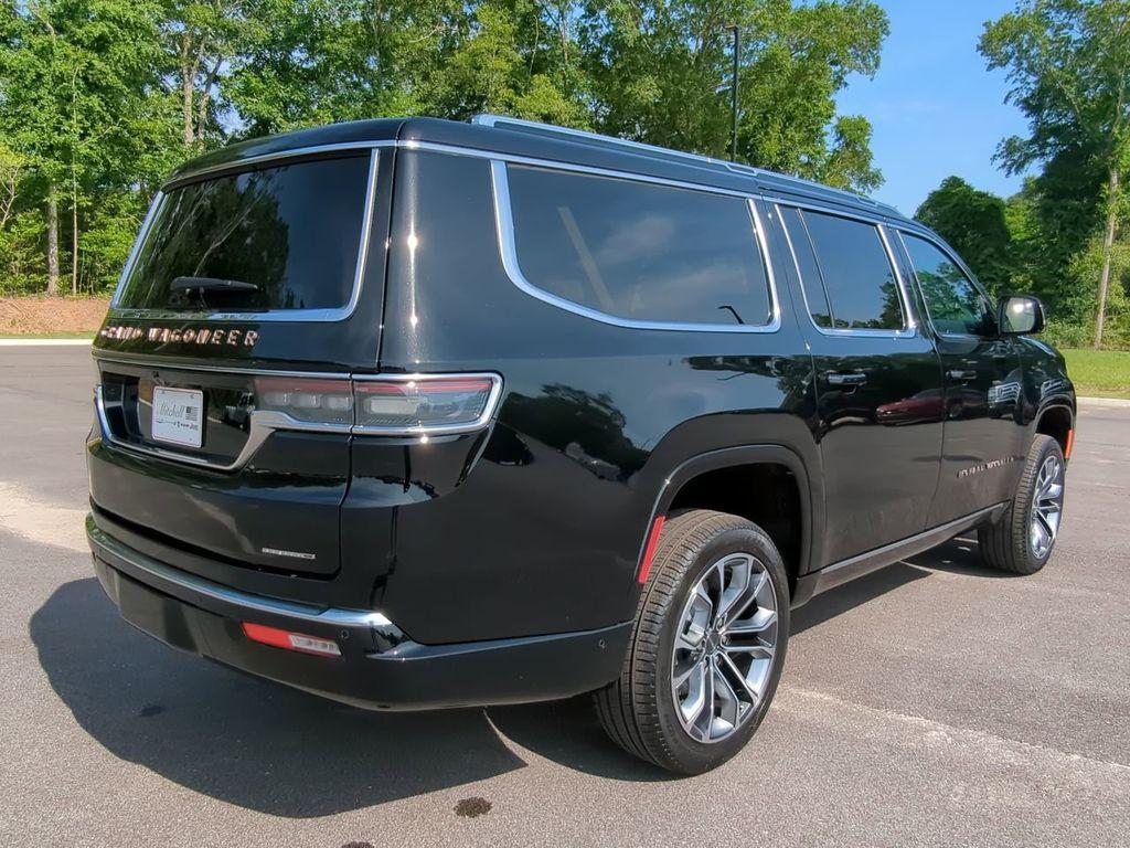 new 2024 Jeep Grand Wagoneer L car, priced at $104,682