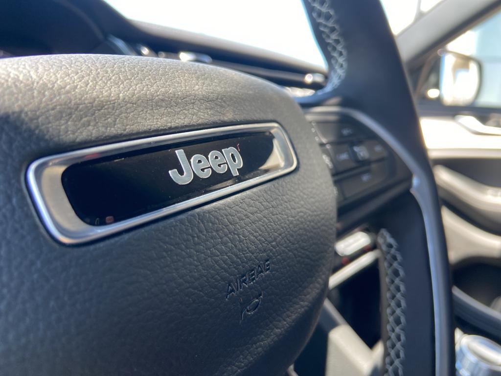 new 2025 Jeep Grand Cherokee L car, priced at $43,711