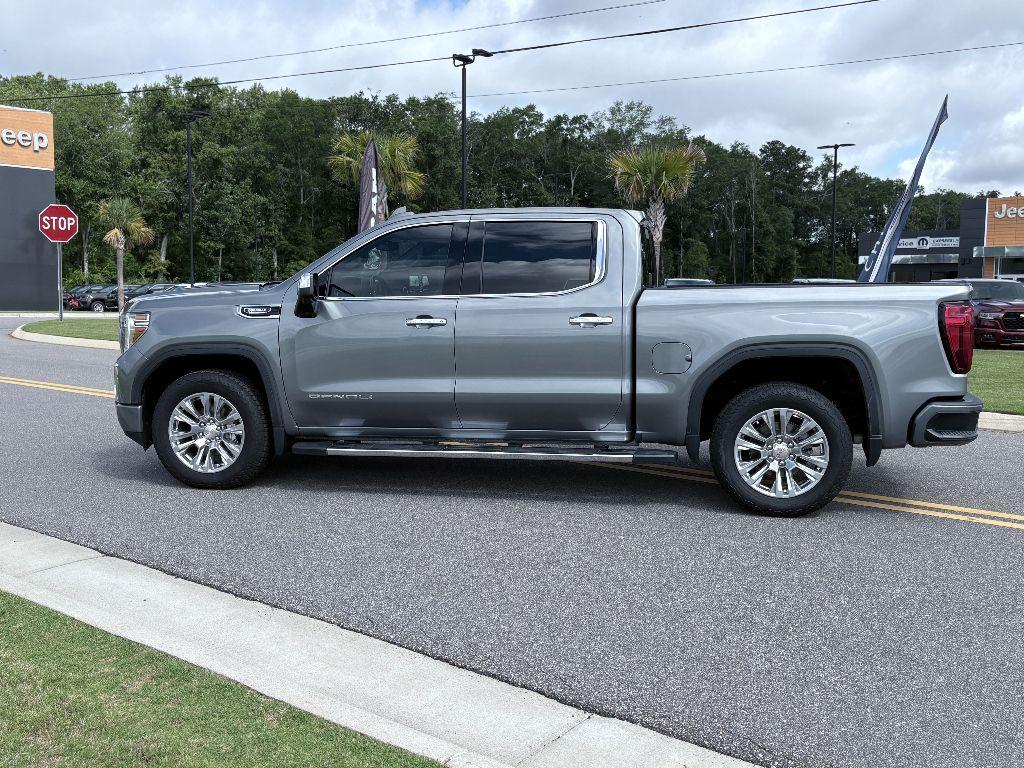used 2021 GMC Sierra 1500 car, priced at $44,612