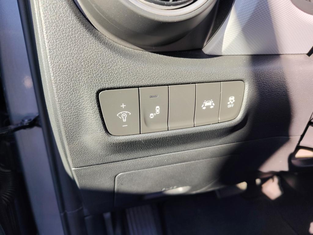 used 2020 Hyundai Kona car, priced at $17,158