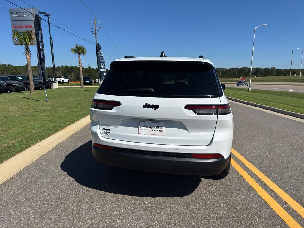 new 2025 Jeep Grand Cherokee L car, priced at $45,397