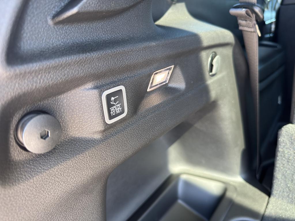 new 2025 Jeep Grand Cherokee L car, priced at $45,397