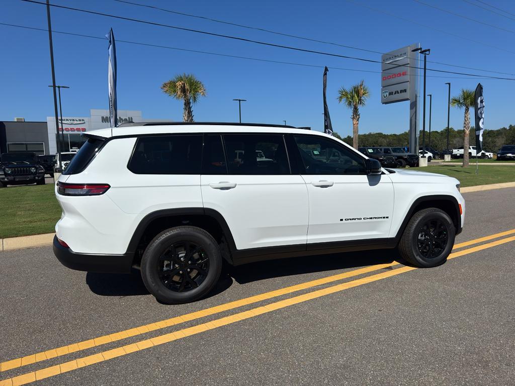 new 2025 Jeep Grand Cherokee L car, priced at $45,397