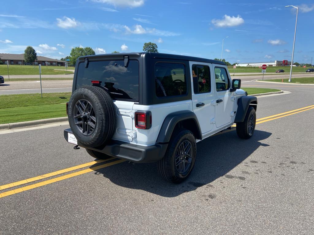 new 2025 Jeep Wrangler car, priced at $42,222