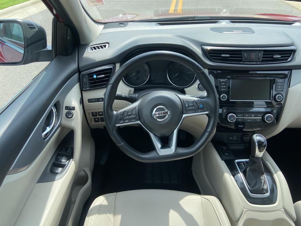 used 2020 Nissan Rogue Sport car, priced at $23,738