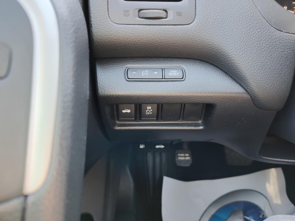 used 2018 Nissan Altima car, priced at $10,296