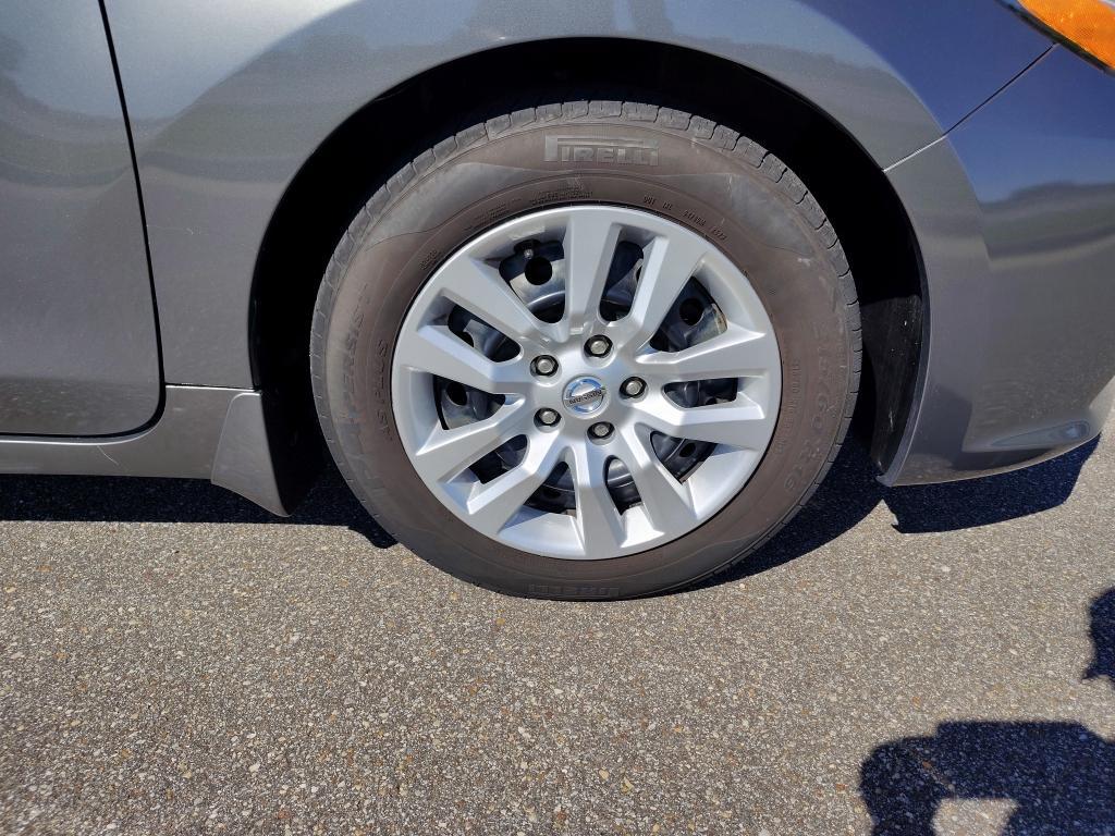 used 2018 Nissan Altima car, priced at $10,296