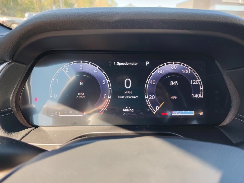 new 2025 Jeep Grand Cherokee car, priced at $40,298