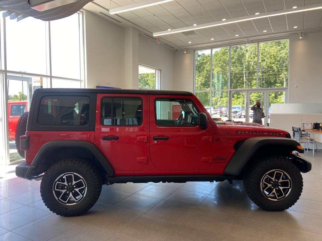 new 2024 Jeep Wrangler car, priced at $61,353