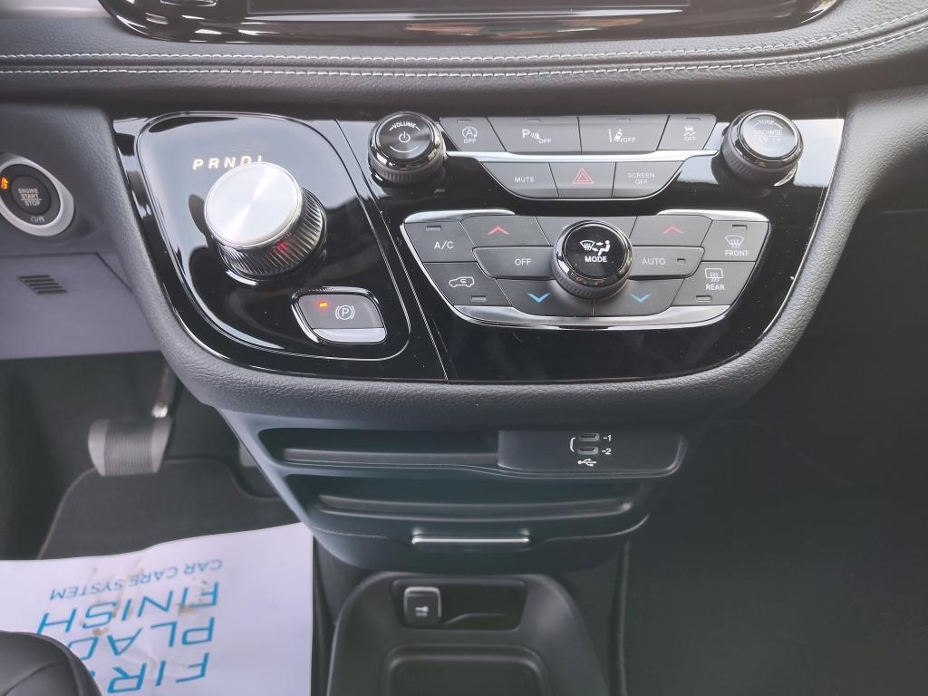 new 2026 Chrysler Pacifica car, priced at $44,378