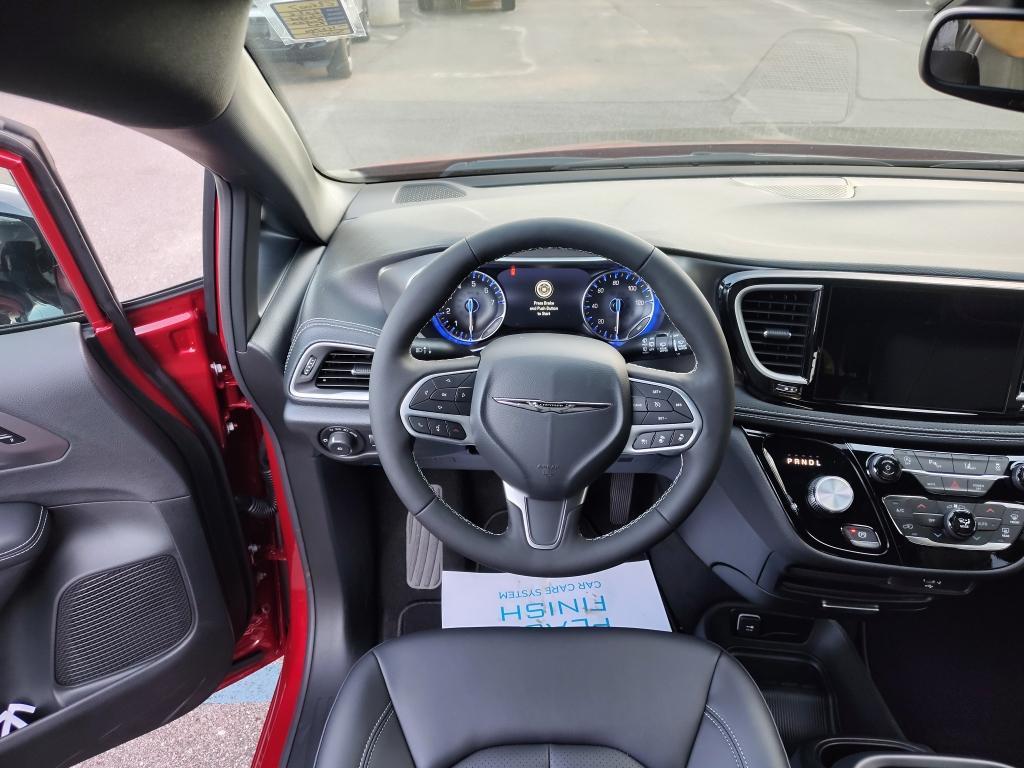 new 2026 Chrysler Pacifica car, priced at $44,378