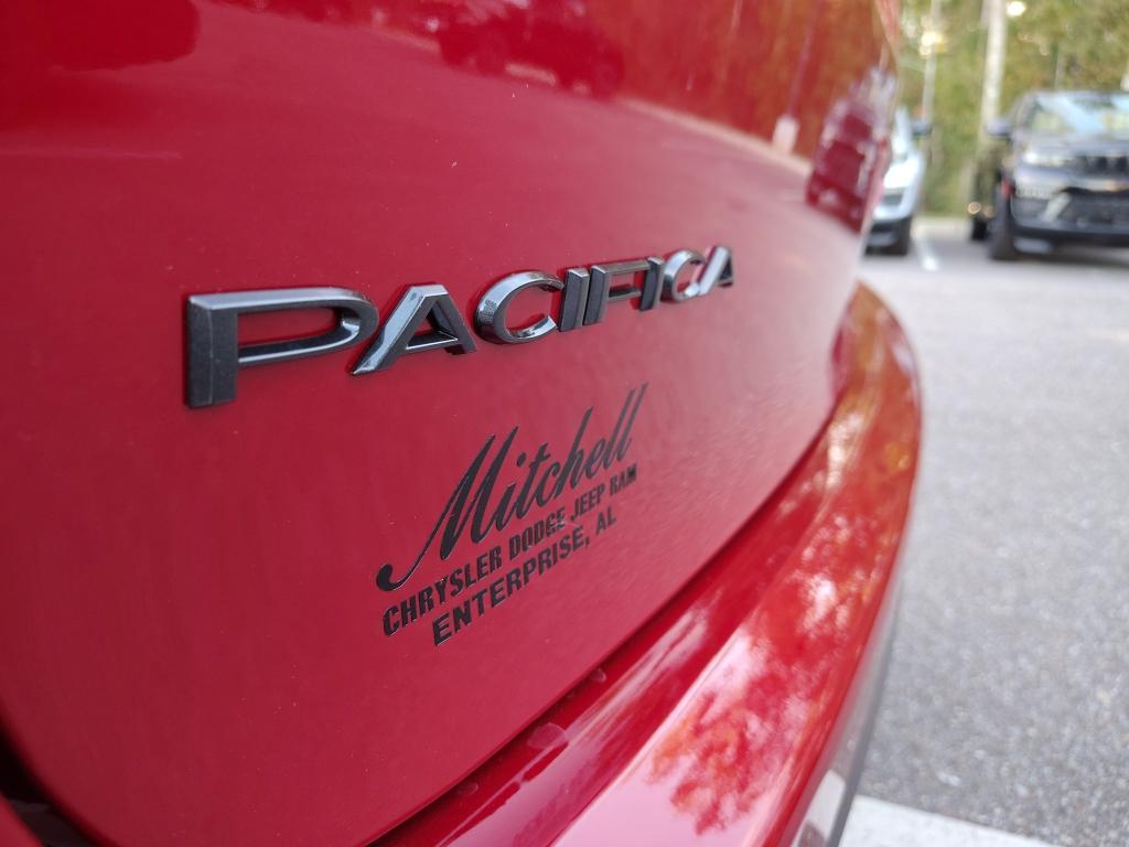 new 2026 Chrysler Pacifica car, priced at $44,378