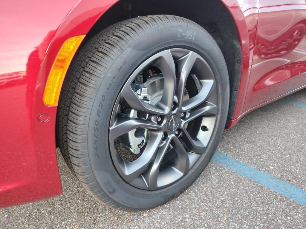 new 2026 Chrysler Pacifica car, priced at $44,378