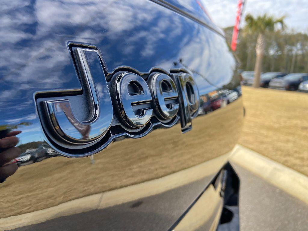 new 2025 Jeep Grand Cherokee L car, priced at $53,060