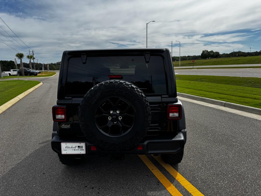 new 2025 Jeep Wrangler car, priced at $50,298