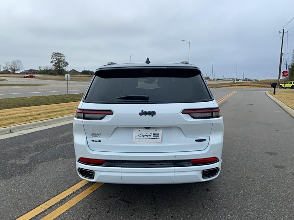 new 2025 Jeep Grand Cherokee L car, priced at $72,630