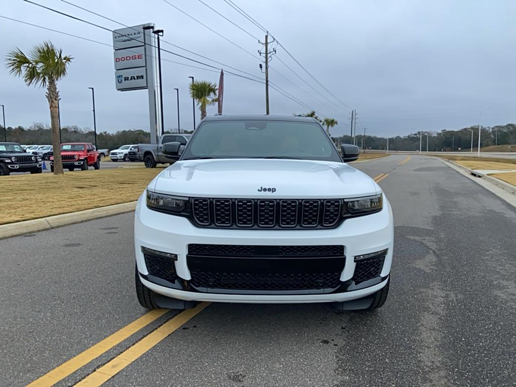 new 2025 Jeep Grand Cherokee L car, priced at $72,630