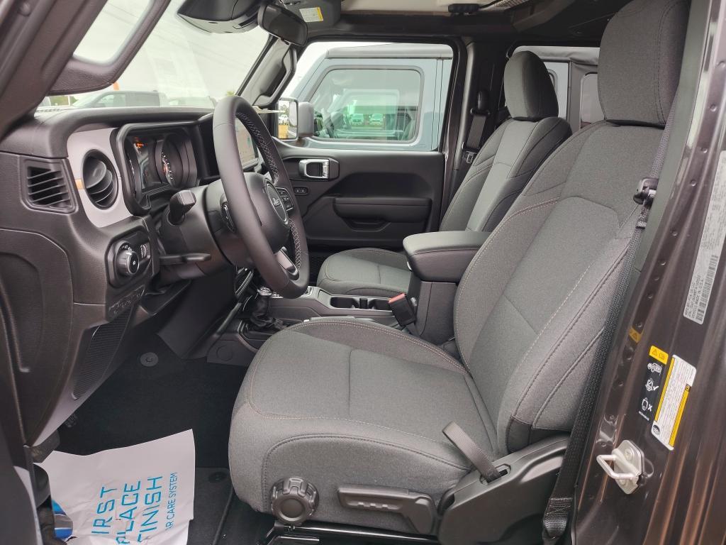 new 2026 Jeep Wrangler car, priced at $45,557