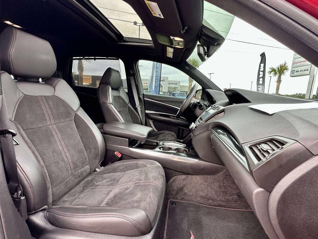 used 2020 Acura MDX car, priced at $34,711