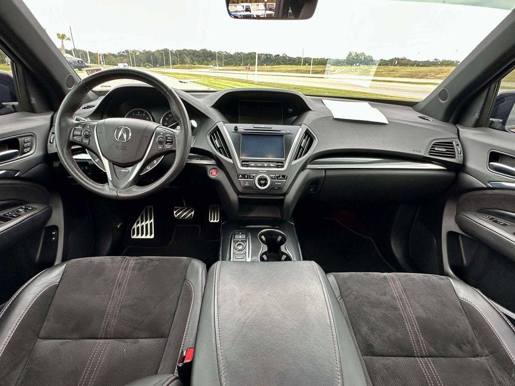 used 2020 Acura MDX car, priced at $34,711