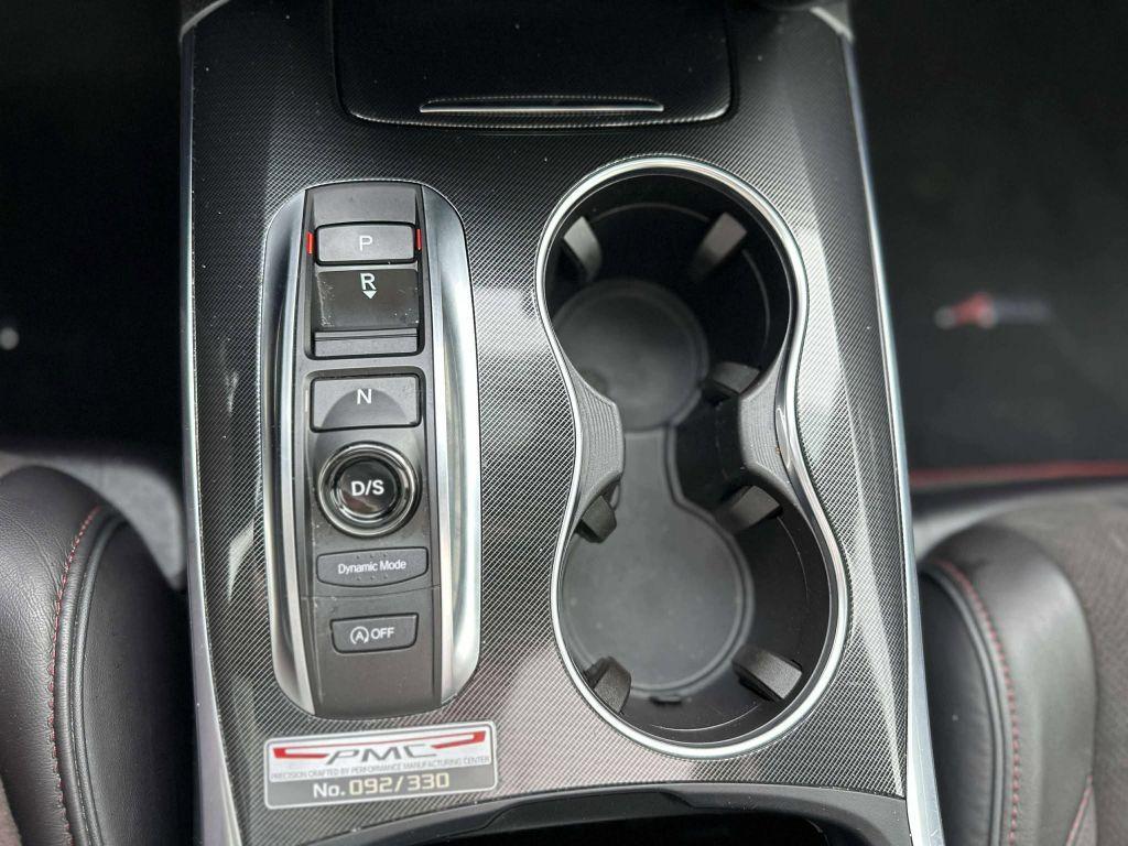 used 2020 Acura MDX car, priced at $34,711