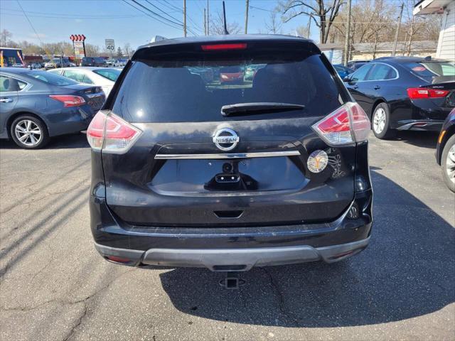 used 2015 Nissan Rogue car, priced at $7,900