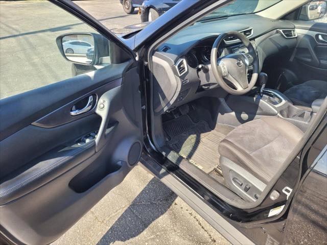 used 2015 Nissan Rogue car, priced at $7,900