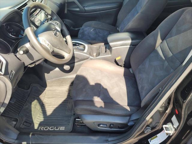 used 2015 Nissan Rogue car, priced at $7,900