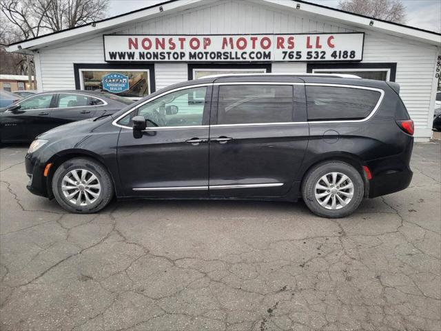 used 2018 Chrysler Pacifica car, priced at $16,500