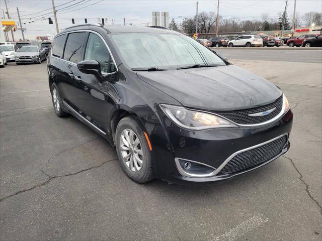 used 2018 Chrysler Pacifica car, priced at $16,500