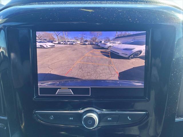 used 2020 Chevrolet Traverse car, priced at $19,425