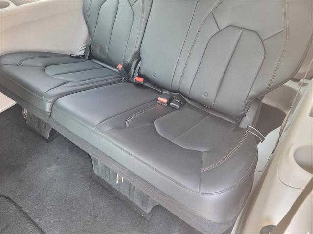 used 2019 Chrysler Pacifica car, priced at $17,400