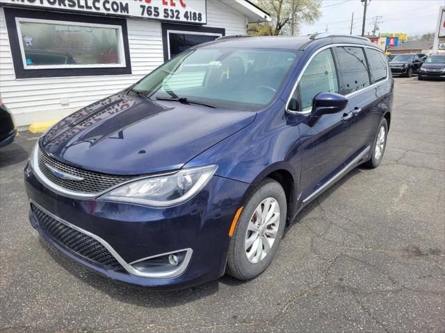 used 2018 Chrysler Pacifica car, priced at $15,150