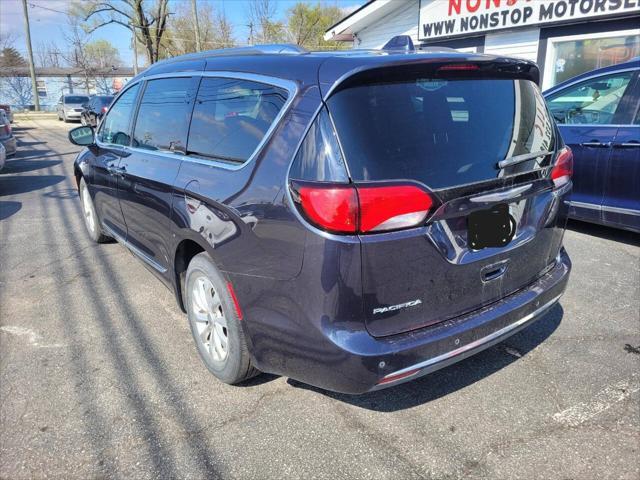 used 2019 Chrysler Pacifica car, priced at $16,800