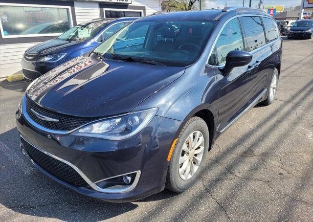 used 2019 Chrysler Pacifica car, priced at $16,800