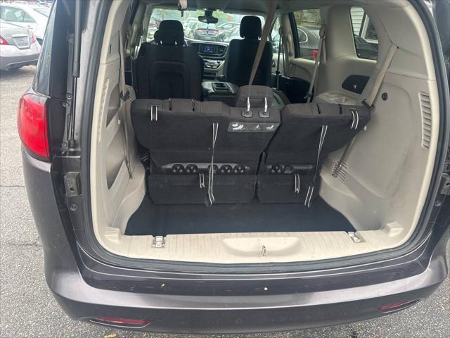 used 2017 Chrysler Pacifica car, priced at $13,622