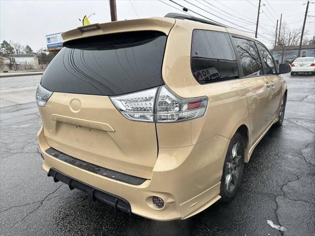 used 2018 Toyota Sienna car, priced at $20,900