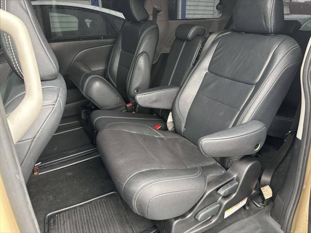 used 2018 Toyota Sienna car, priced at $20,900