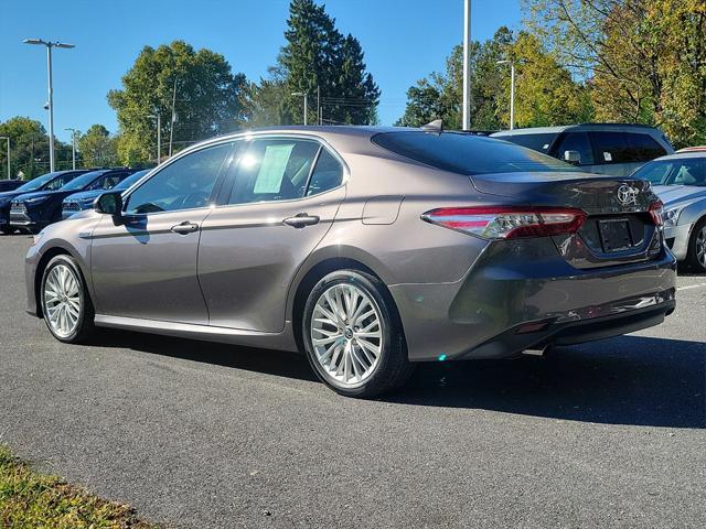 used 2018 Toyota Camry Hybrid car, priced at $22,497