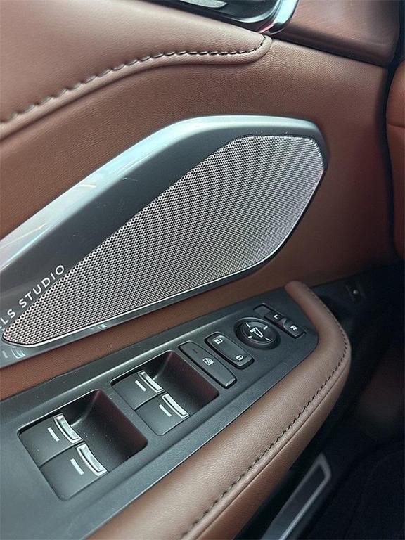 used 2024 Acura RDX car, priced at $41,887