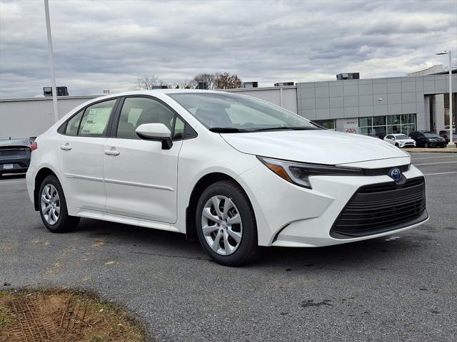 new 2025 Toyota Corolla Hybrid car