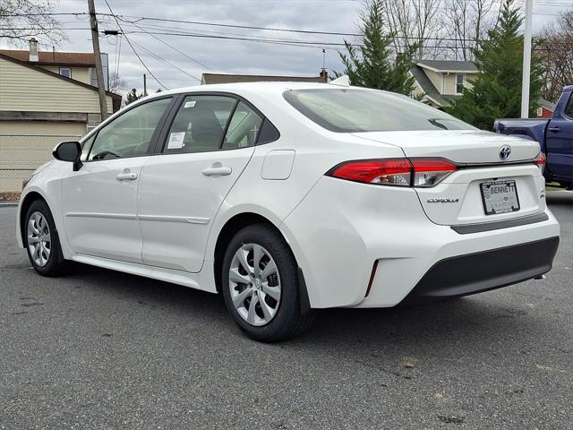 new 2025 Toyota Corolla Hybrid car