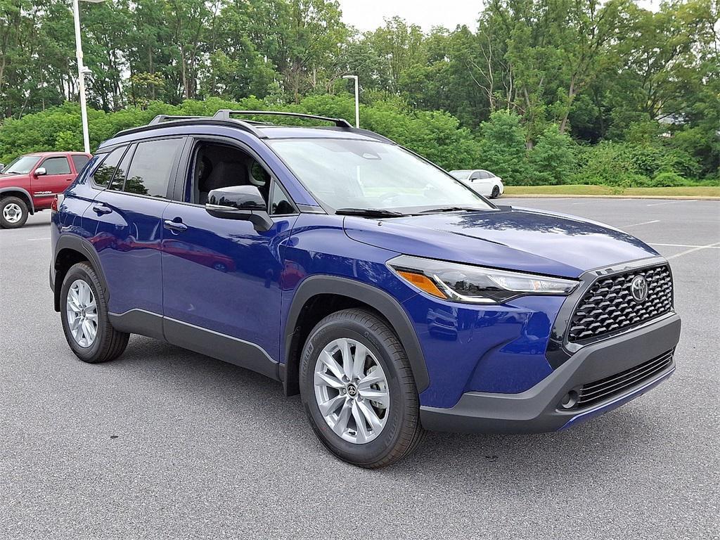new 2025 Toyota Corolla Cross car, priced at $31,378