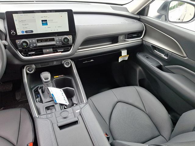 new 2025 Toyota Grand Highlander car, priced at $47,827